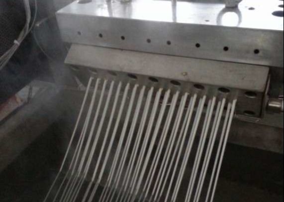 Einzel-Schrauben-Pelletisierungs-Maschine für HDPE 1