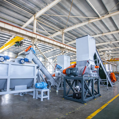 Plastikhaustier Abfallaufbereitungs-Maschinen CER-1000kg/H füllt die Zerquetschung der Waschmaschine ab