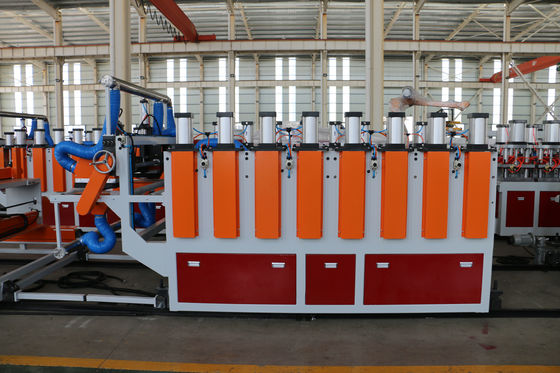 Brett-Verdrängungs-Linie Doppelt-Schraube 550kg/H 1220MM PVCs WPC